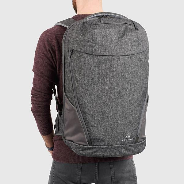 arcido acra travel backpack Oxna 28L Minimalist Backpack- Carry-On with Laptop Compartment Round The World with the